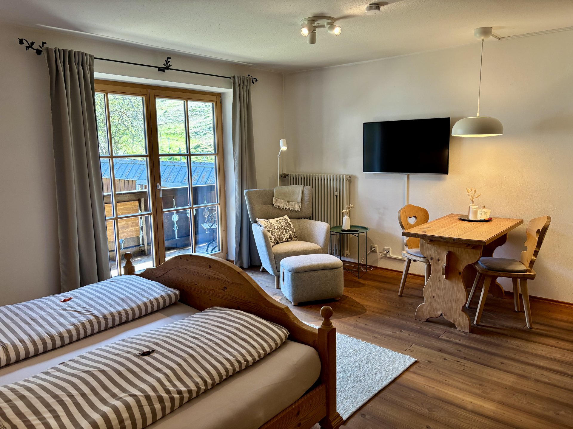 Alpspitznest Wohn- und Schlafbereich